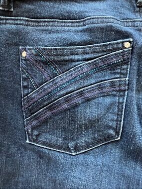 WHBM Crop Leg Jeans